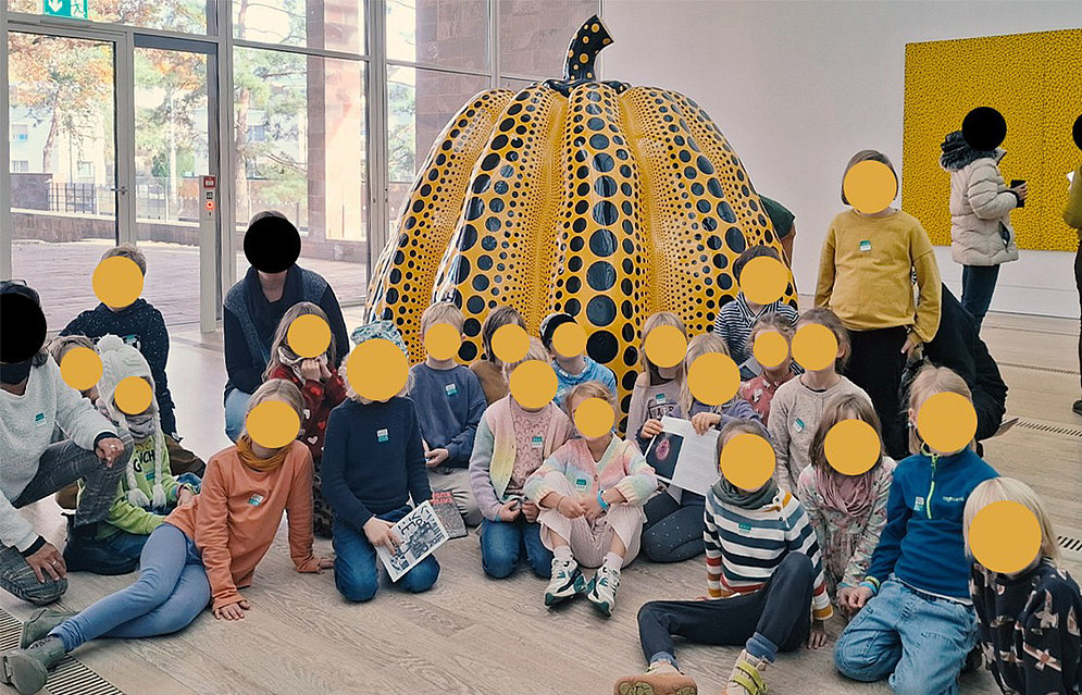 Schüler:innen der Schöpflin Schule zu Besuch bei der Fondation Beyeler